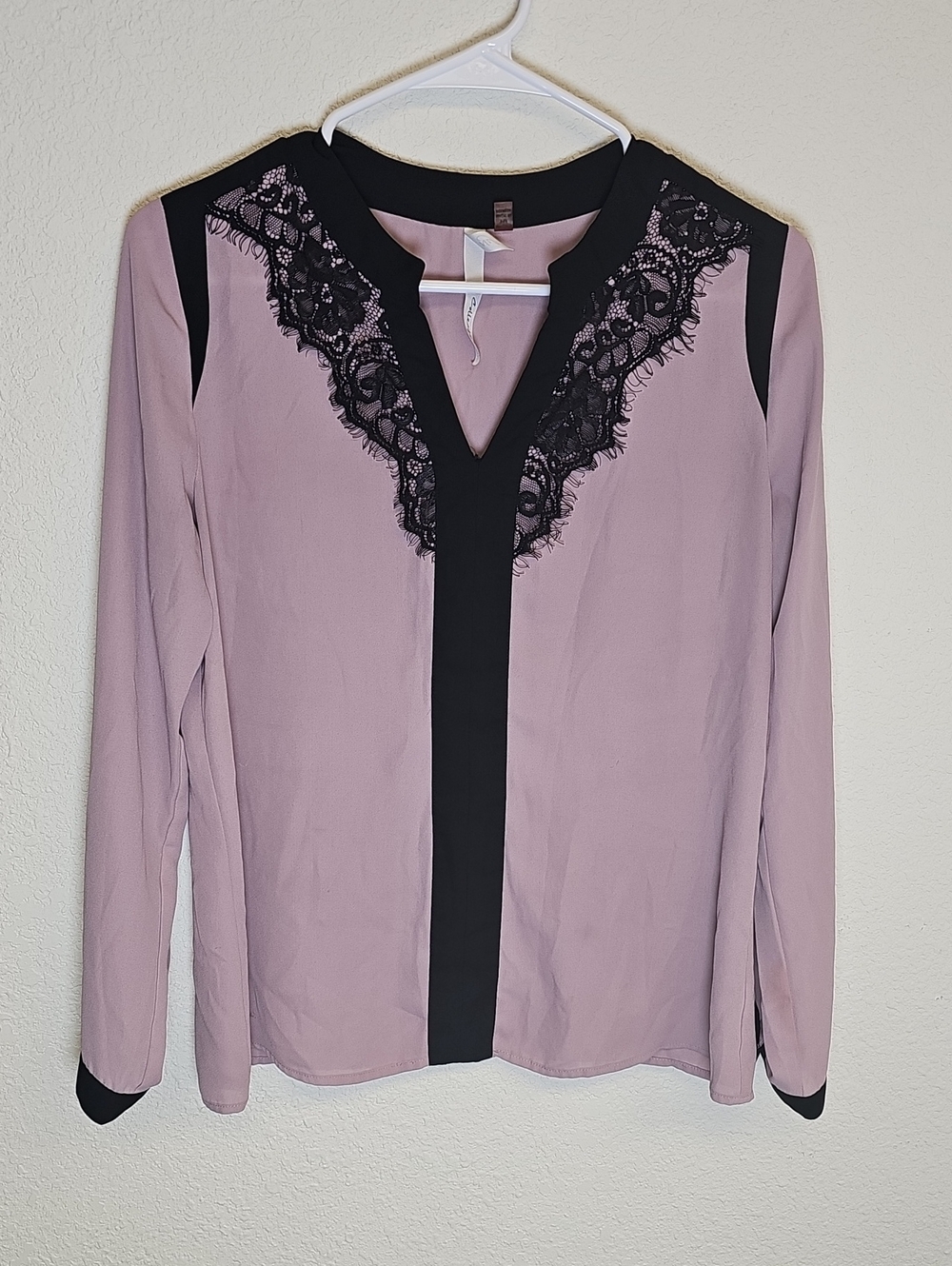 NY Collection Mauve and Black Lace-Trim V-Neck Blouse